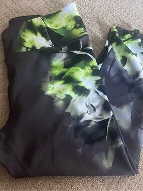Calia Black Leggings with Neon Green Smoke Print